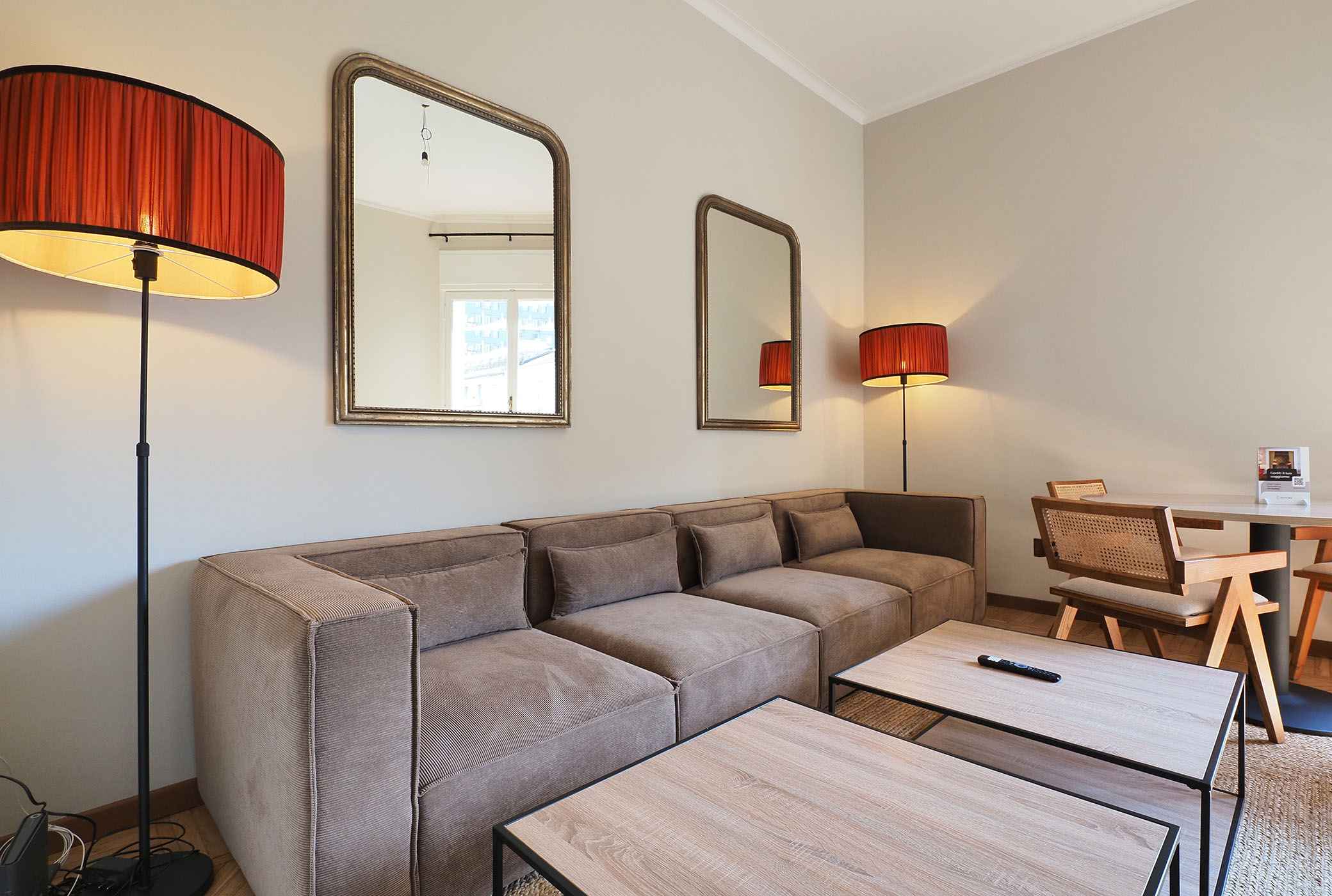 Elegant Moscova Apartment